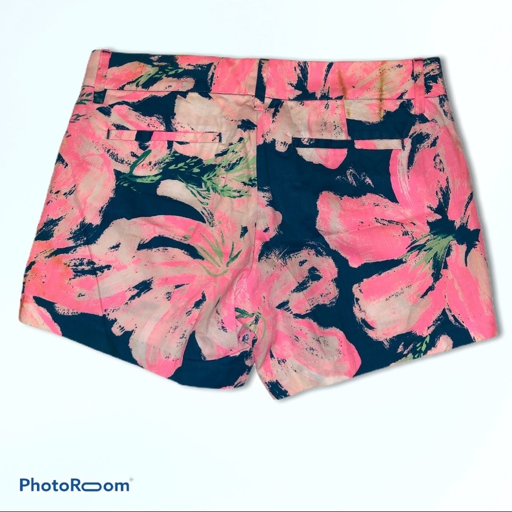 Lilly Pulitzer shorts - Picture 2 of 7